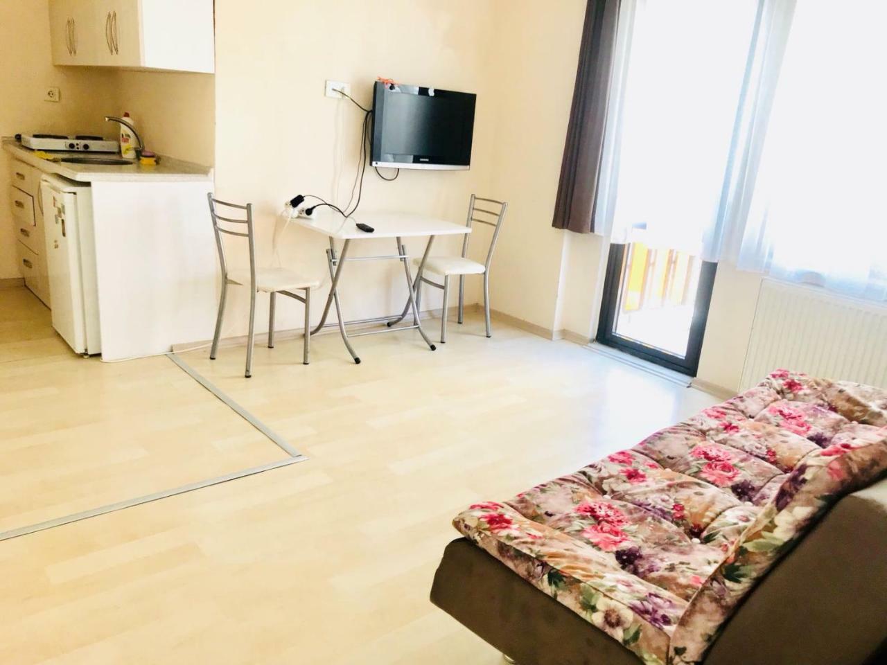 Fulica Apart Kusadasi Bagian luar foto
